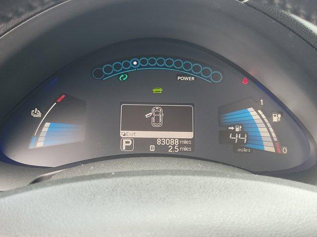 Photo of 2013 Super Black Nissan Leaf