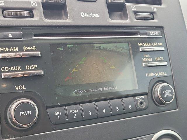 Photo of 2013 Super Black Nissan Leaf