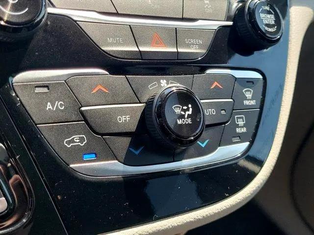 Photo of 2021 Not Specified Chrysler Pacifica Hybrid