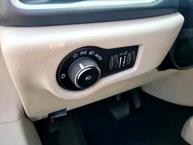 Photo of 2021 Not Specified Chrysler Pacifica Hybrid