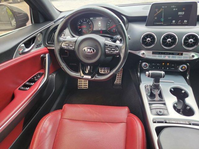 Photo of 2018 Aurora Black Kia Stinger