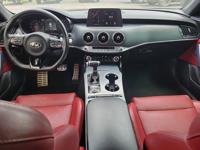 Photo of 2018 Aurora Black Kia Stinger