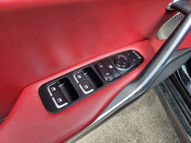 Photo of 2018 Aurora Black Kia Stinger
