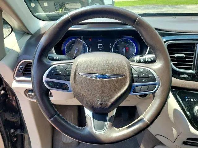 Photo of 2017 Not Specified Chrysler Pacifica