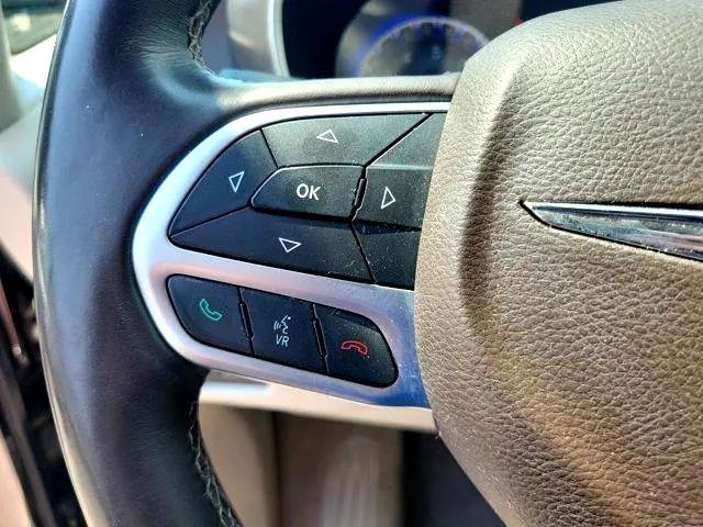 Photo of 2017 Not Specified Chrysler Pacifica