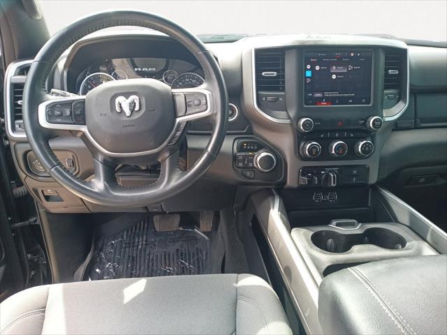 Photo of 2023 Diamond Black Crystal Pearlcoat RAM 1500