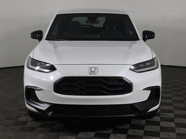 Photo of 2026 Platinum White Pearl Honda HR-V