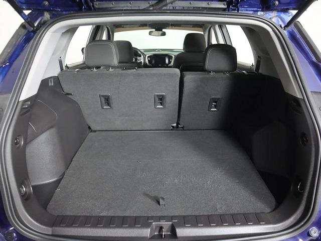 Photo of 2022 Marine Metallic GMC Terrain