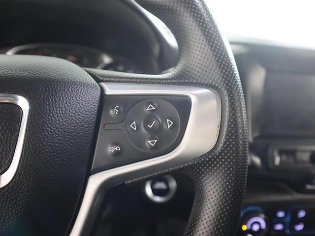 Photo of 2022 Marine Metallic GMC Terrain
