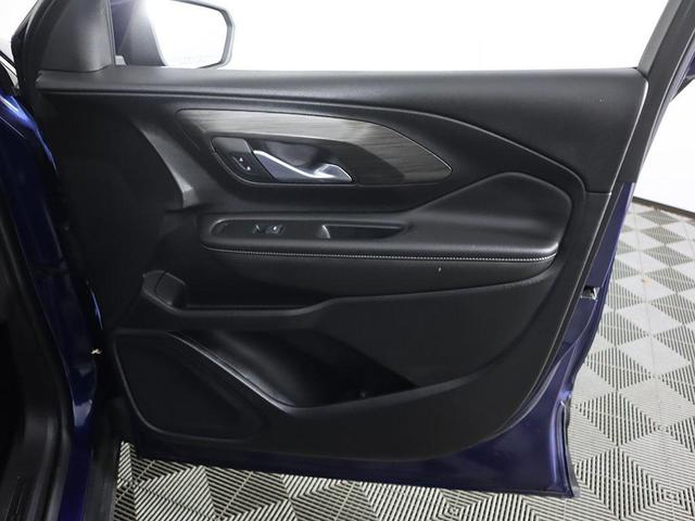 Photo of 2022 Marine Metallic GMC Terrain