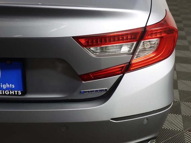 Photo of 2021 Lunar Silver Metallic Honda Accord Hybrid