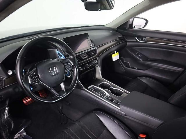 Photo of 2021 Lunar Silver Metallic Honda Accord Hybrid