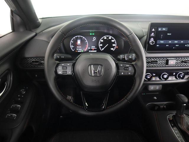 Photo of 2026 Nordic Forest Pearl Honda HR-V