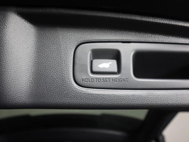 Photo of 2026 Crystal Black Pearl Honda CR-V Hybrid