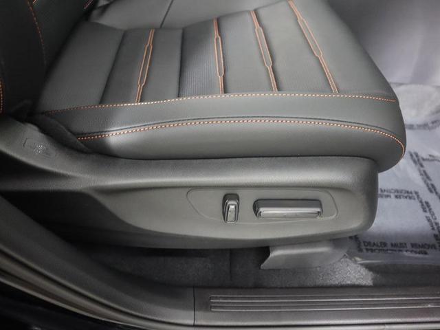 Photo of 2026 Crystal Black Pearl Honda CR-V Hybrid