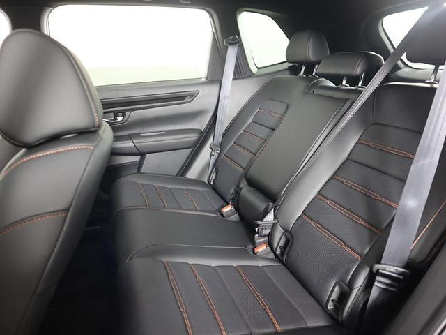 Photo of 2026 Crystal Black Pearl Honda CR-V Hybrid