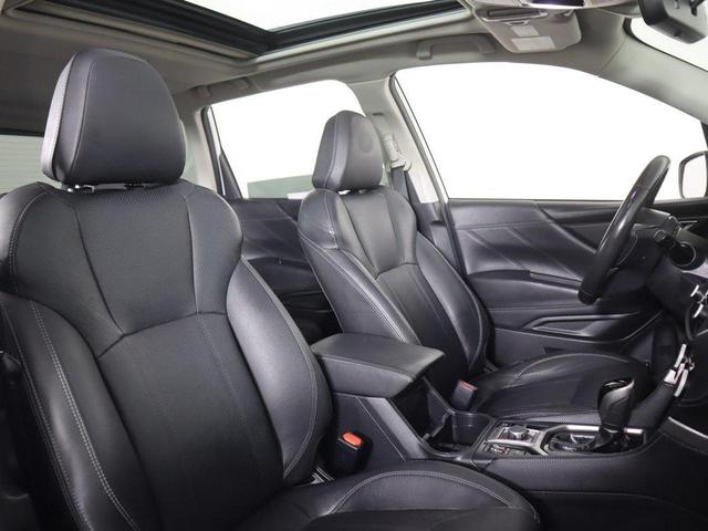 Photo of 2019 Crystal White Pearl Subaru Forester