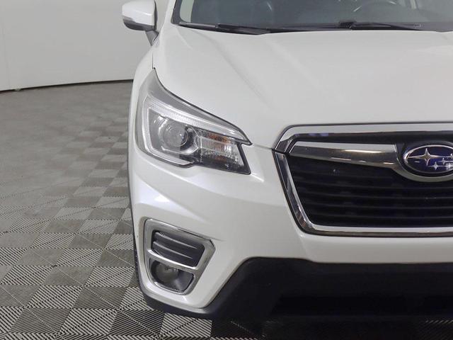 Photo of 2019 Crystal White Pearl Subaru Forester