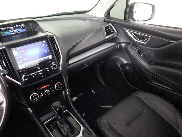 Photo of 2019 Crystal White Pearl Subaru Forester