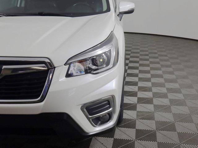 Photo of 2019 Crystal White Pearl Subaru Forester