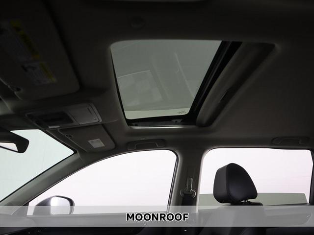 Photo of 2023 Urban Gray Pearl Honda CR-V