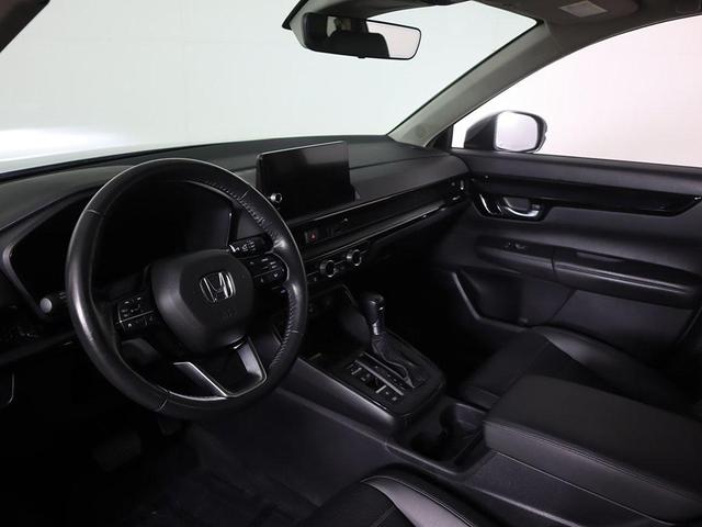Photo of 2023 Urban Gray Pearl Honda CR-V