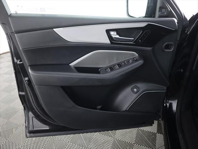 Photo of 2023 Majestic Black Pearl Acura MDX