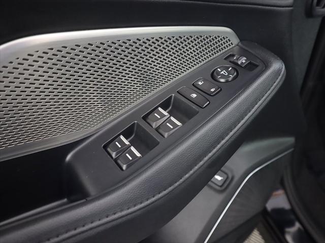 Photo of 2023 Majestic Black Pearl Acura MDX