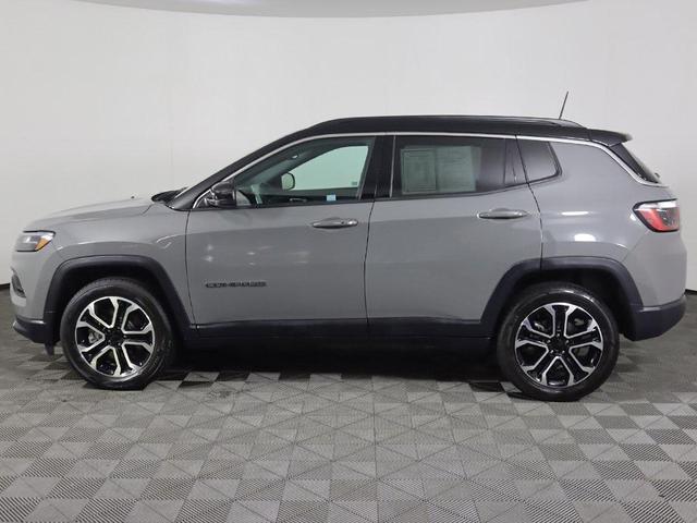 Photo of 2023 Sting-Gray Clearcoat Jeep Compass