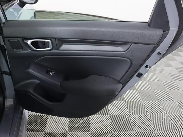 Photo of 2026 Urban Gray Pearl Honda Civic