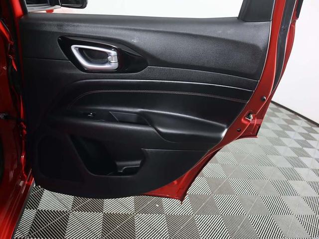 Photo of 2023 Redline Pearlcoat Jeep Compass