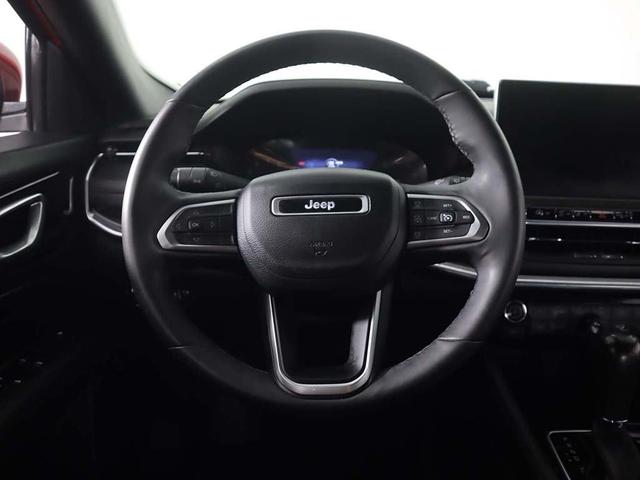 Photo of 2023 Redline Pearlcoat Jeep Compass