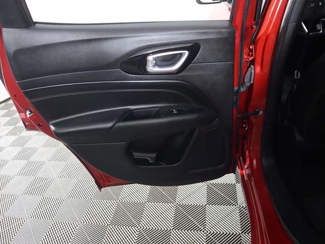 Photo of 2023 Redline Pearlcoat Jeep Compass