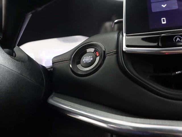 Photo of 2023 Redline Pearlcoat Jeep Compass