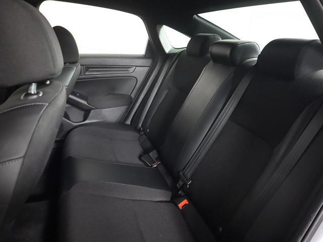 Photo of 2024 Lunar Silver Metallic Honda Civic