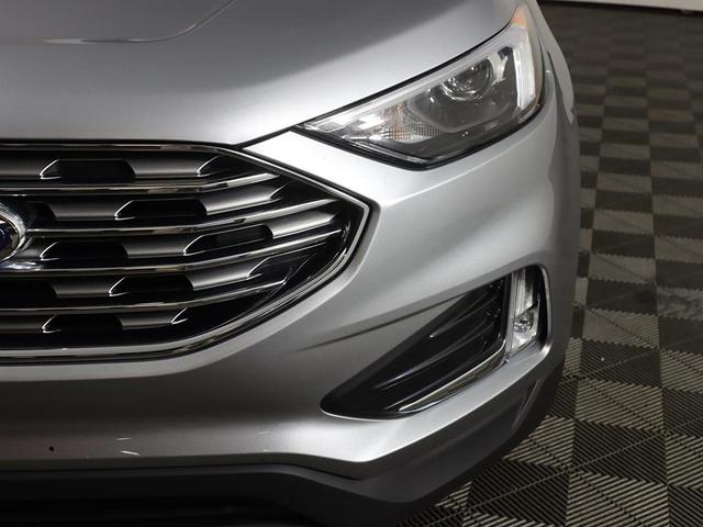 Photo of 2022 Iconic Silver Metallic Ford Edge
