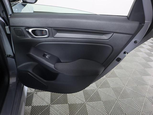 Photo of 2026 Urban Gray Pearl Honda Civic