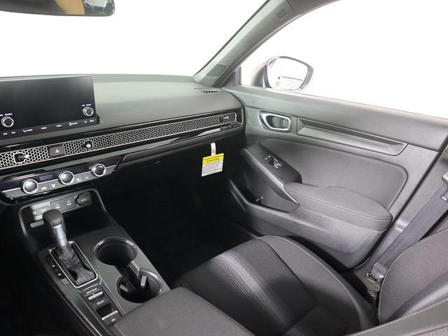 Photo of 2026 Urban Gray Pearl Honda Civic