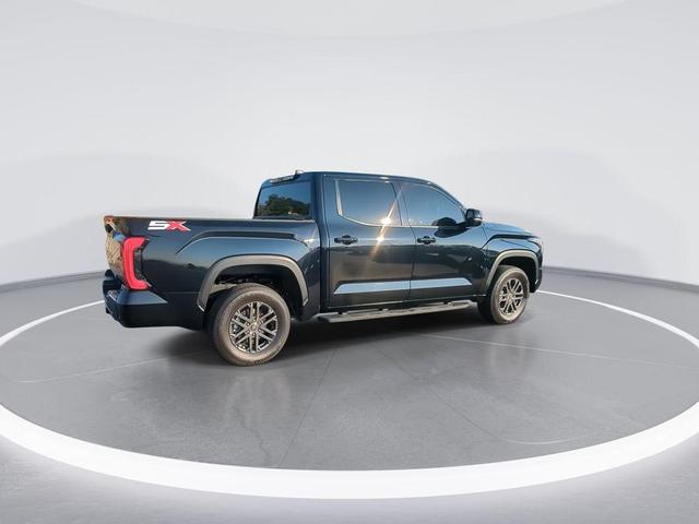 Photo of 2024 Midnight Black Metallic Toyota Tundra
