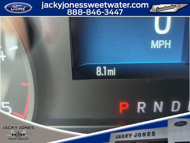 Photo of 2025 Oxford White Ford F-350