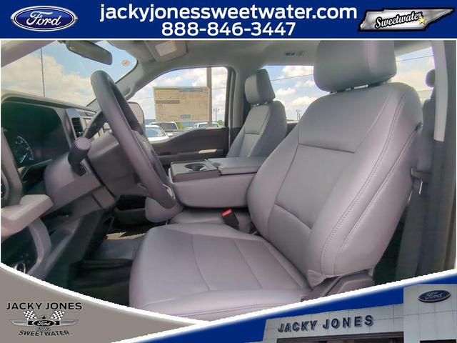 Photo of 2025 Oxford White Ford F-350