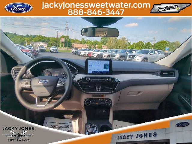 Photo of 2021 Rapid Red Metallic Tinted Clearcoat Ford Escape