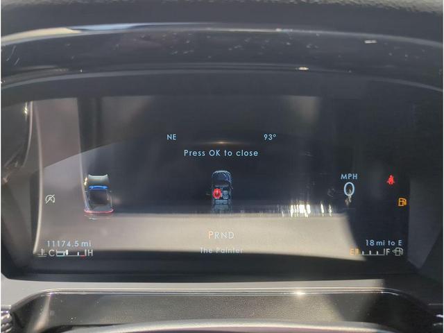 Photo of 2024 Pristine White Metallic Tri-Coat Lincoln Corsair