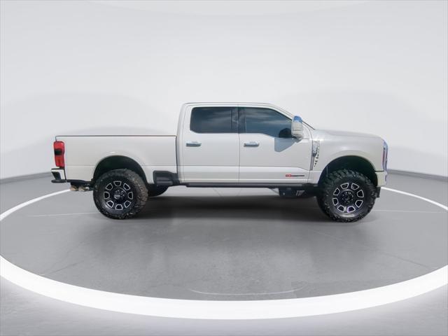 Photo of 2024 Star White Metallic Tri-Coat Ford F-350