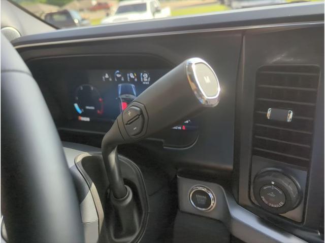 Photo of 2024 Star White Metallic Tri-Coat Ford F-350