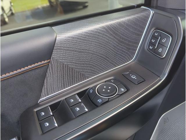 Photo of 2024 Star White Metallic Tri-Coat Ford F-350