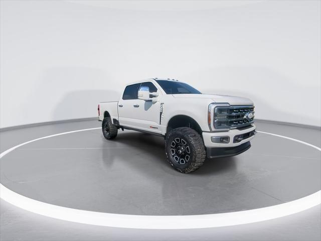Photo of 2024 Star White Metallic Tri-Coat Ford F-350