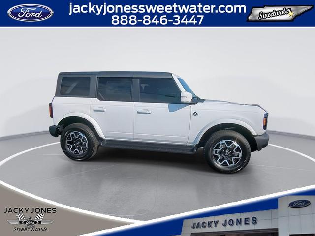 Photo of 2025 Oxford White Ford Bronco