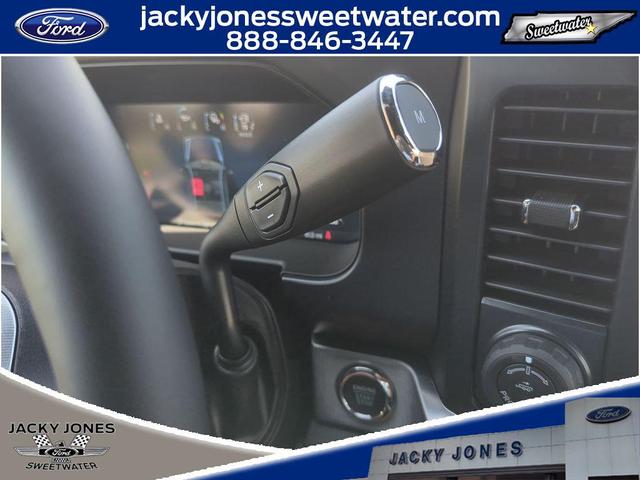 Photo of 2025 Star White Metallic Tri-Coat Ford F-350