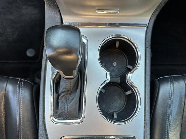 Photo of 2019 Sangria Metallic Jeep Grand Cherokee